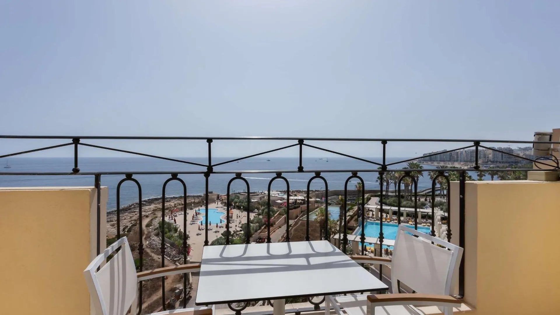 Hotel Hilton Malta San Julián