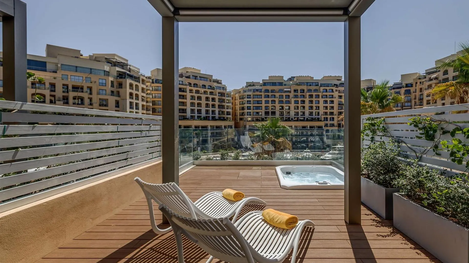 Hotel Hilton Malta San Julián
